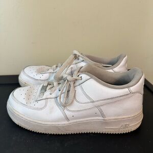 Nike Boys Air Force 1 LE DH2920-111 White Casual Shoes Sneakers Size 6.5Y